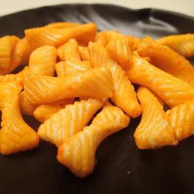 خرید اسنک کراکر برنج چسبناک با بافت ترد کراکر فلفلی شیرین online manufacture