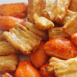 خرید شیرینی قابل تنظیم کریکر های برنج سنبی شکل های گرد گزینه های سفارشی برای طعم شیرین شما online manufacture