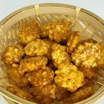 قیمت خوب کراکر برنج با طعم باربیکیو اسنک کراکر برنج سرخ شده عمیق شرقی آنلاین