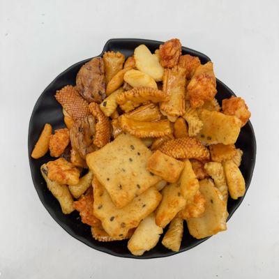 قیمت خوب کراکرهای برنج پف شده با طعم نمکی خفیف خرد کننده و میان وعده مناسب برای خانواده آنلاین